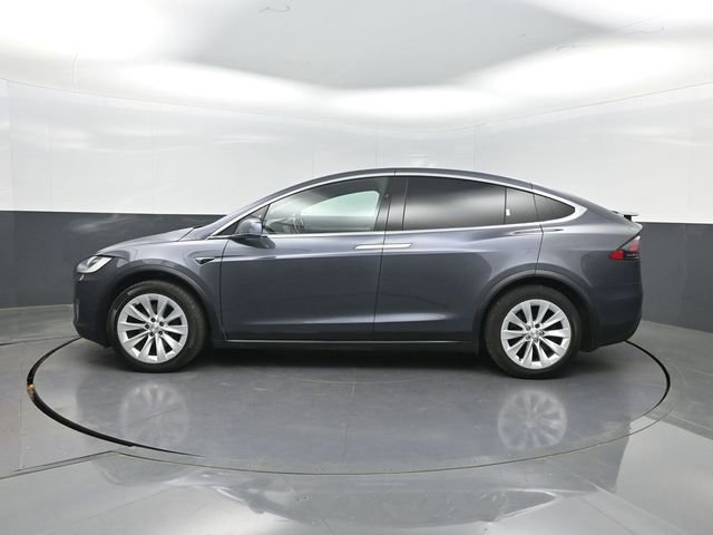 Used 2021 Tesla Model X Long Range AWD/4WD image 2