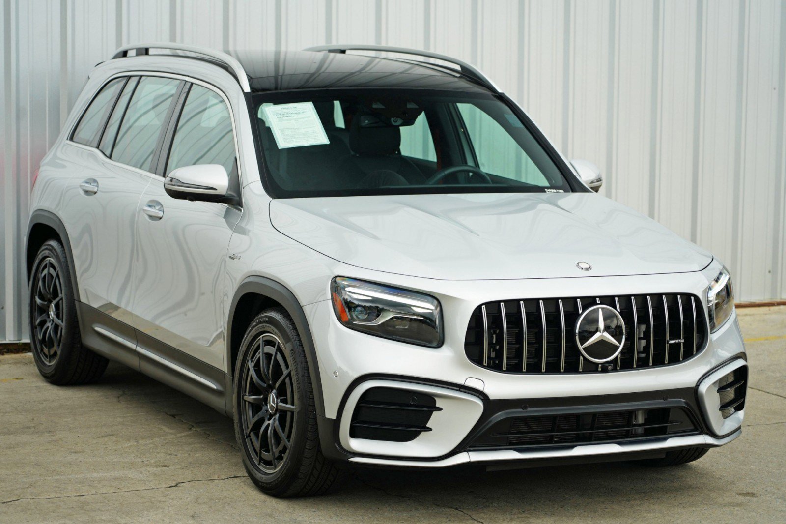 Used 2024 Mercedes-Benz GLB 35 AMG 4MATIC image 64