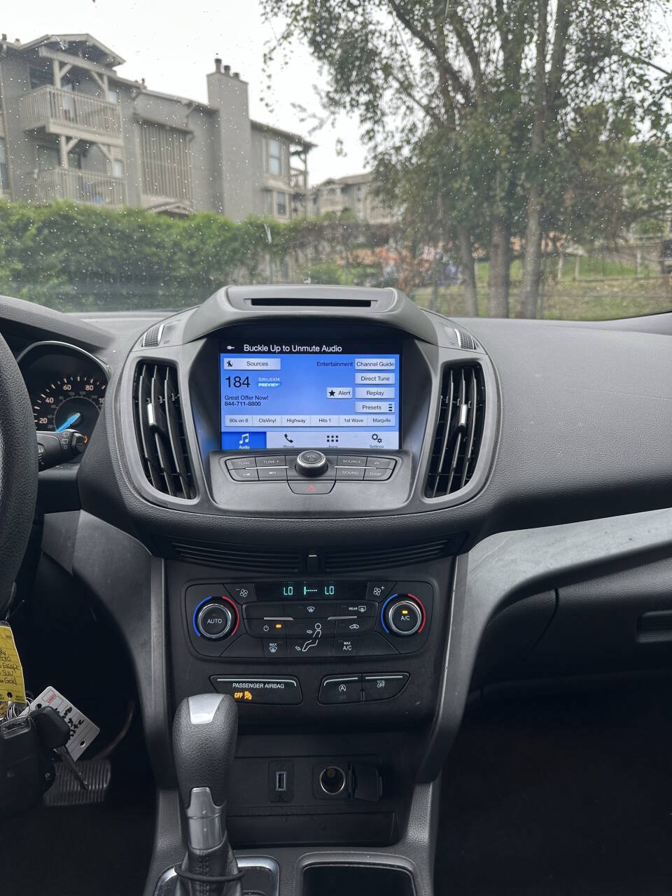Used 2017 Ford Escape SE w/ Equipment Group 201A FWD image 13