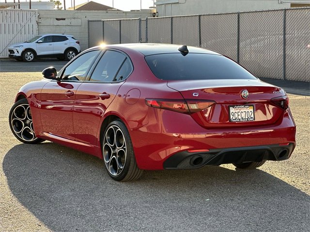 Used 2022 Alfa Romeo Giulia Veloce image 6