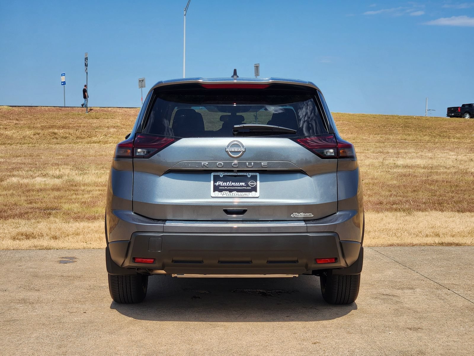 New 2026 Nissan Rogue SV FWD image 8