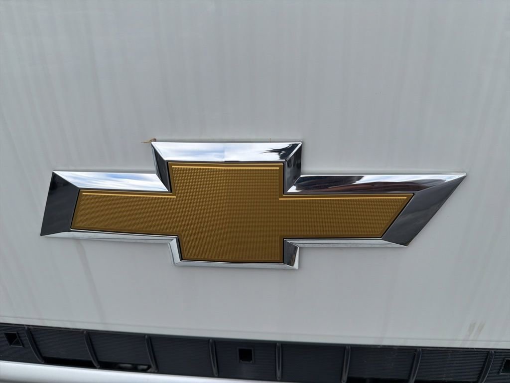 New 2025 Chevrolet Low Cab Forward image 29