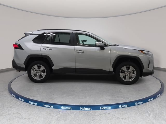 Certified 2025 Toyota RAV4 XLE AWD/4WD image 4