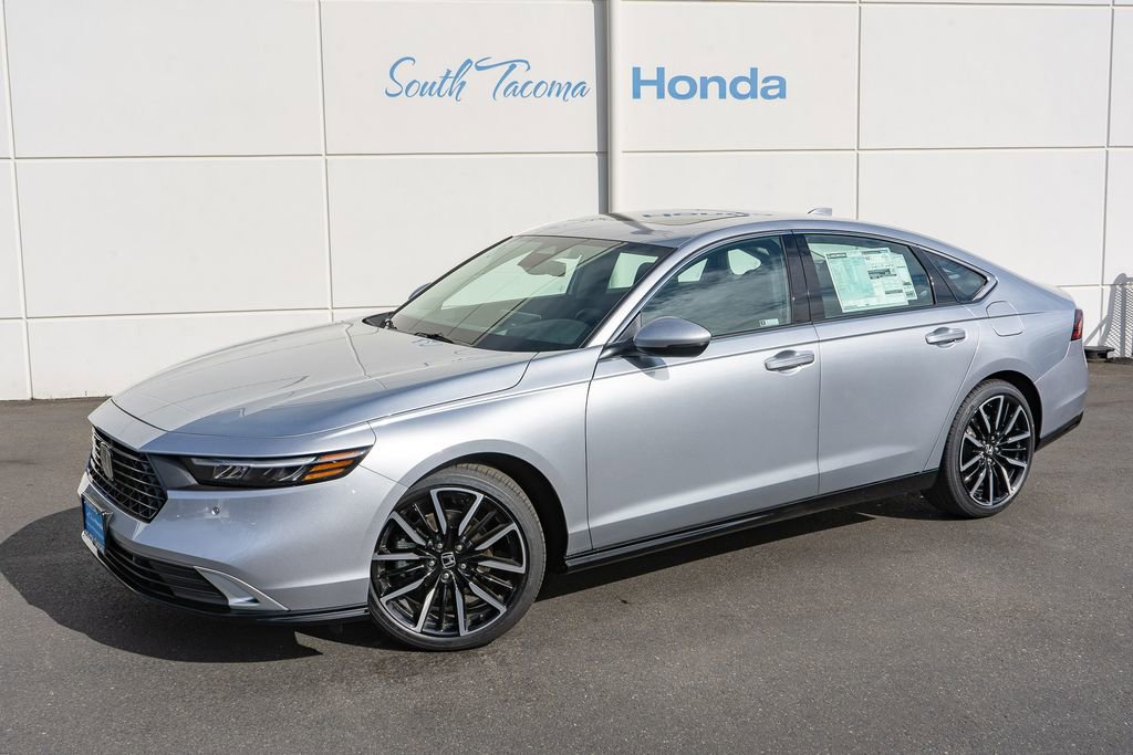 New 2026 Honda Accord Touring image 2