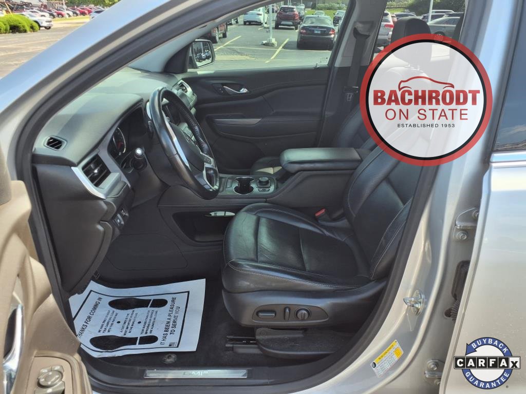 Used 2020 GMC Acadia SLT w/ LPO, Floor Liner Package image 25