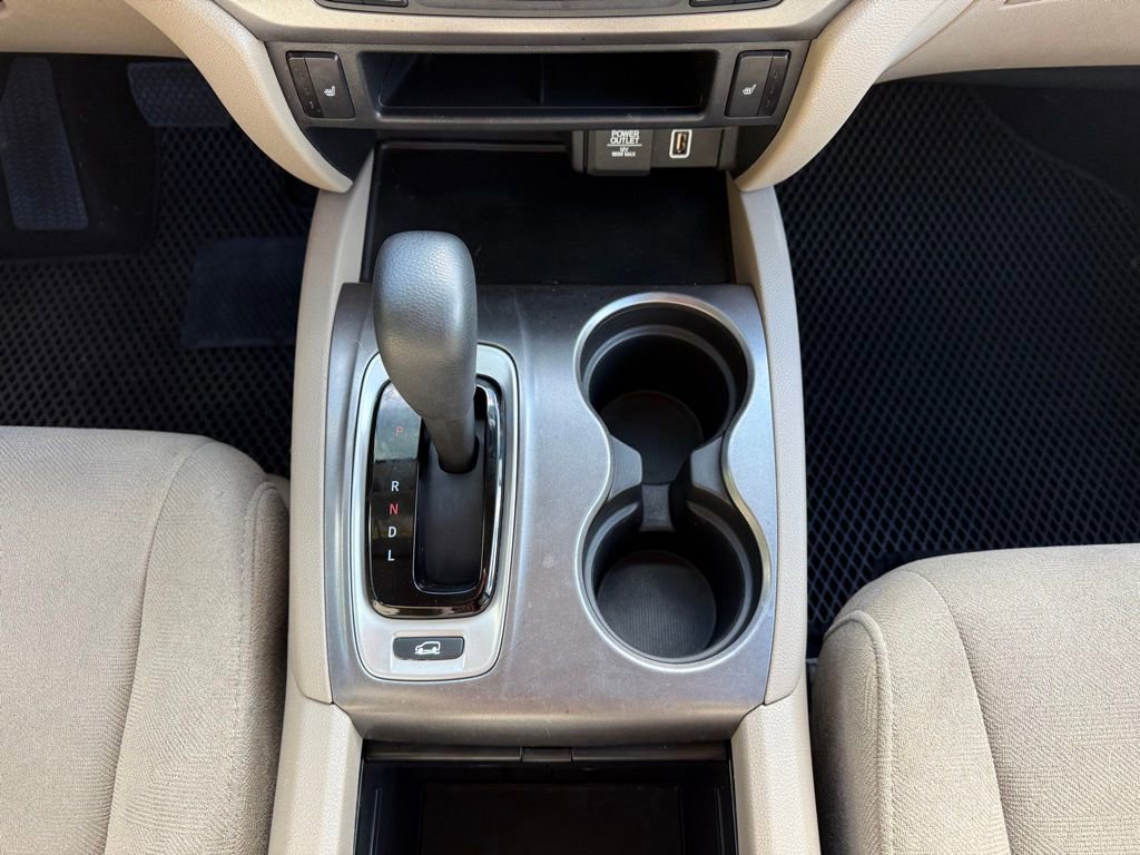 Used 2020 Honda Pilot EX image 24