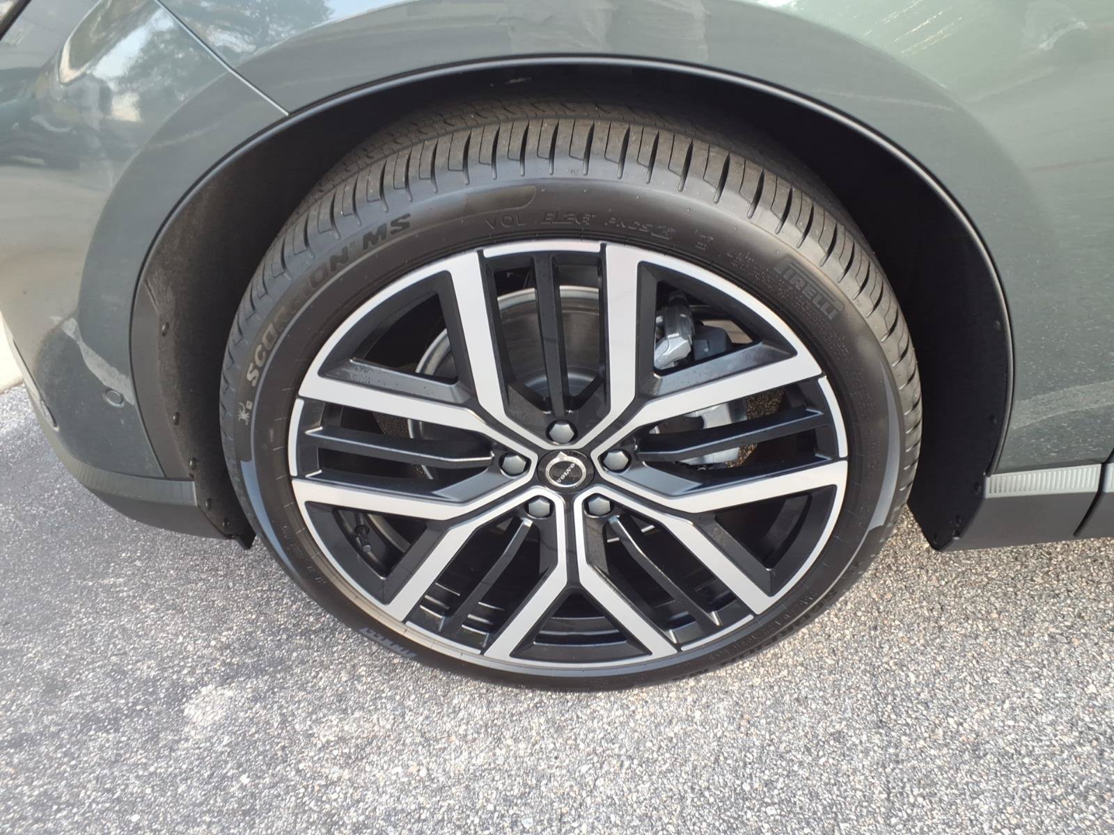 New 2027 Volvo EX60 Ultra AWD/4WD image 10
