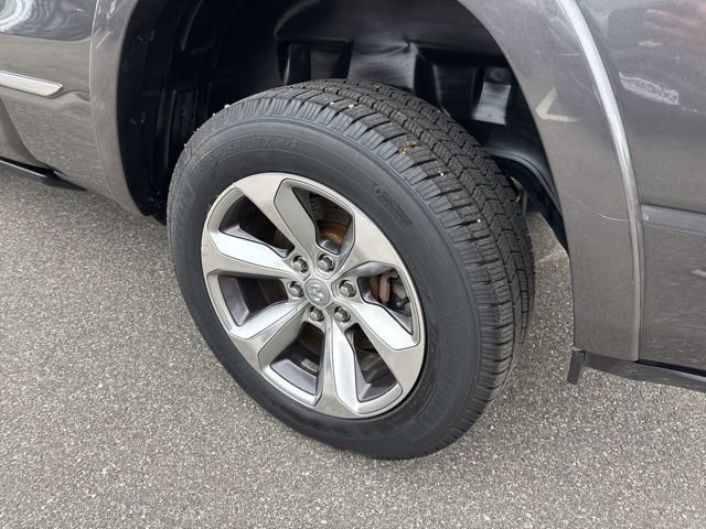 Used 2020 RAM 1500 Limited image 9