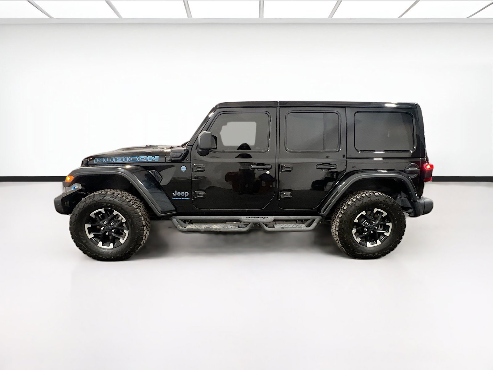Used 2024 Jeep Wrangler Unlimited Rubicon 4xe AWD/4WD image 23