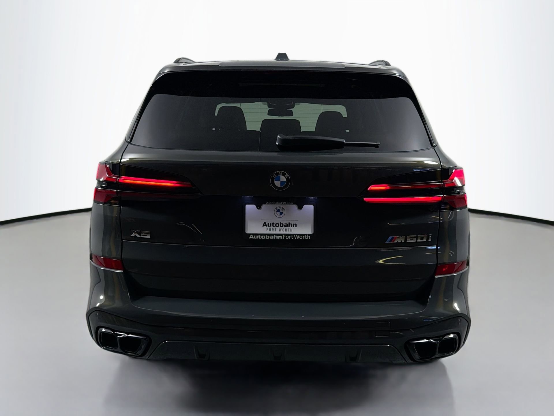 New 2026 BMW X5 M60i image 6