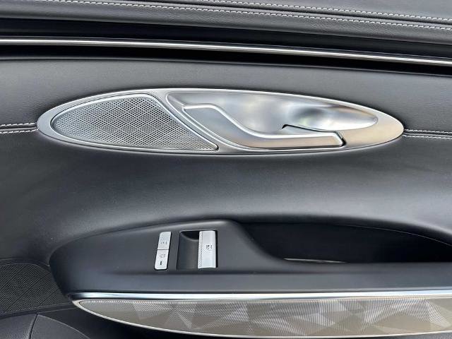 Used 2025 Genesis GV70 3.5T Sport w/ Sport Advanced Package image 18