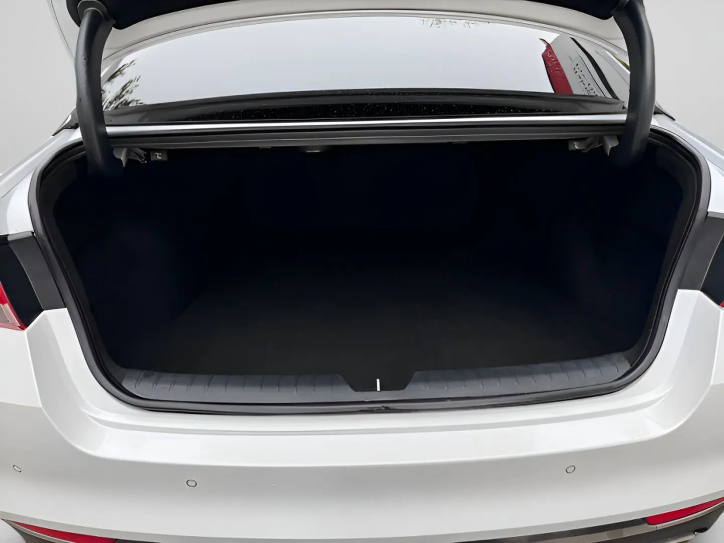Used 2016 Kia Optima EX w/ Premium Package FWD image 15