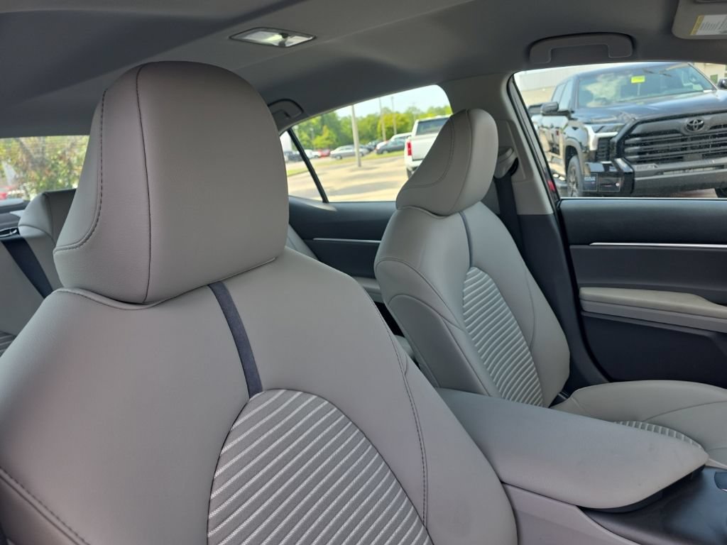 Certified 2024 Toyota Camry SE w/ Convenience Package FWD image 10