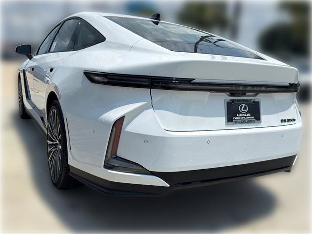 New 2026 Lexus ES 350e w/ Accessory Package (K3) FWD image 5