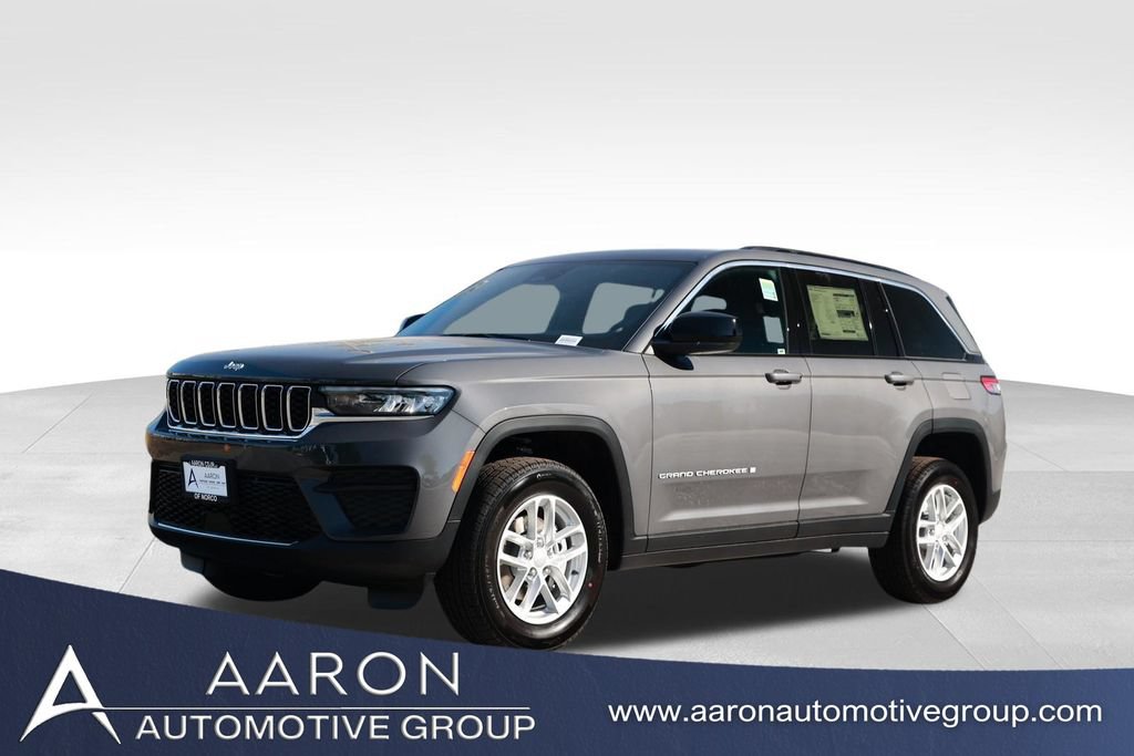 New 2026 Jeep Grand Cherokee Laredo RWD image 1