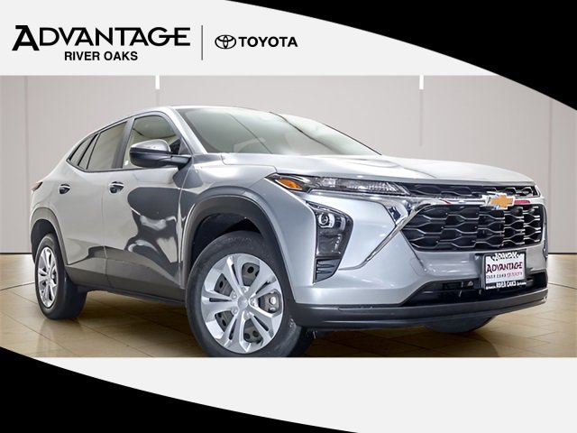 Used 2024 Chevrolet Trax LS w/ Driver Confidence Package