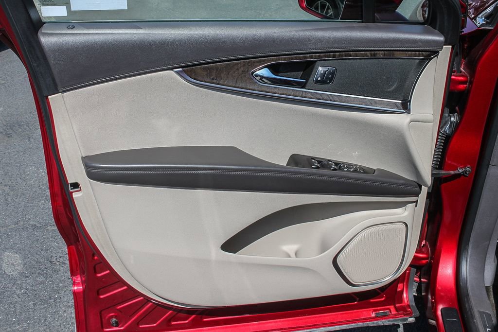 Used 2017 Lincoln MKX Reserve image 26