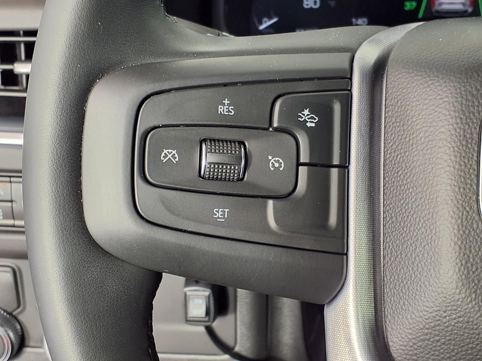 Used 2024 GMC Yukon SLE w/ Gmc Pro Safety Plus Package image 17