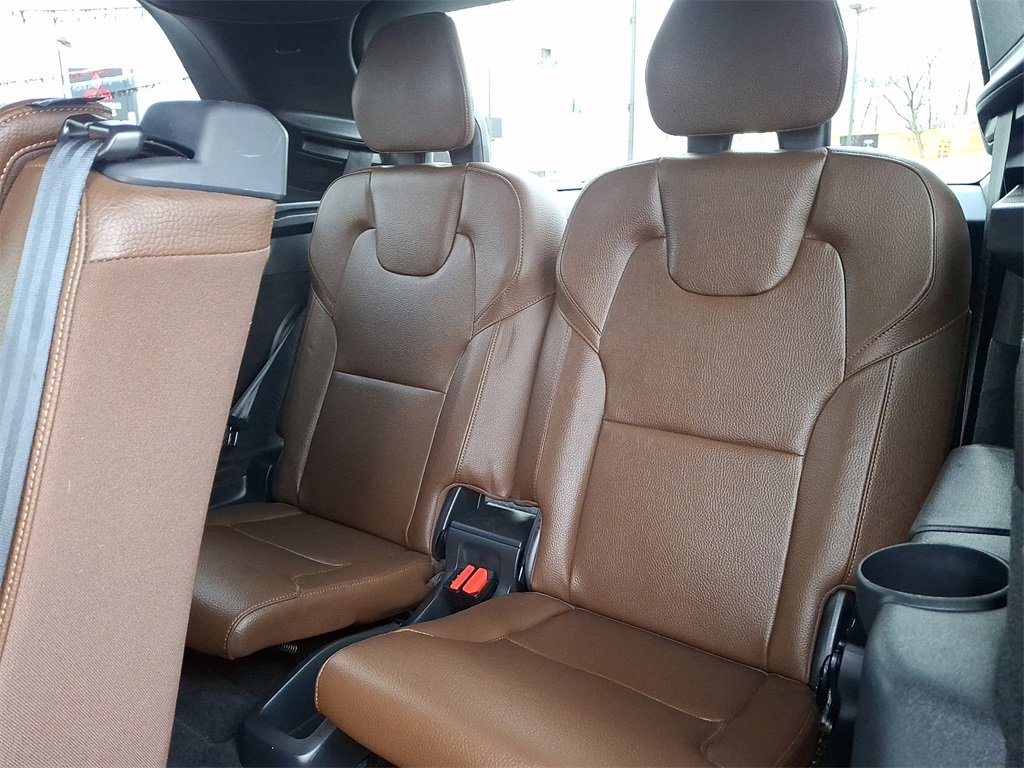 Used 2022 Volvo XC90 T8 Inscription Expression image 13