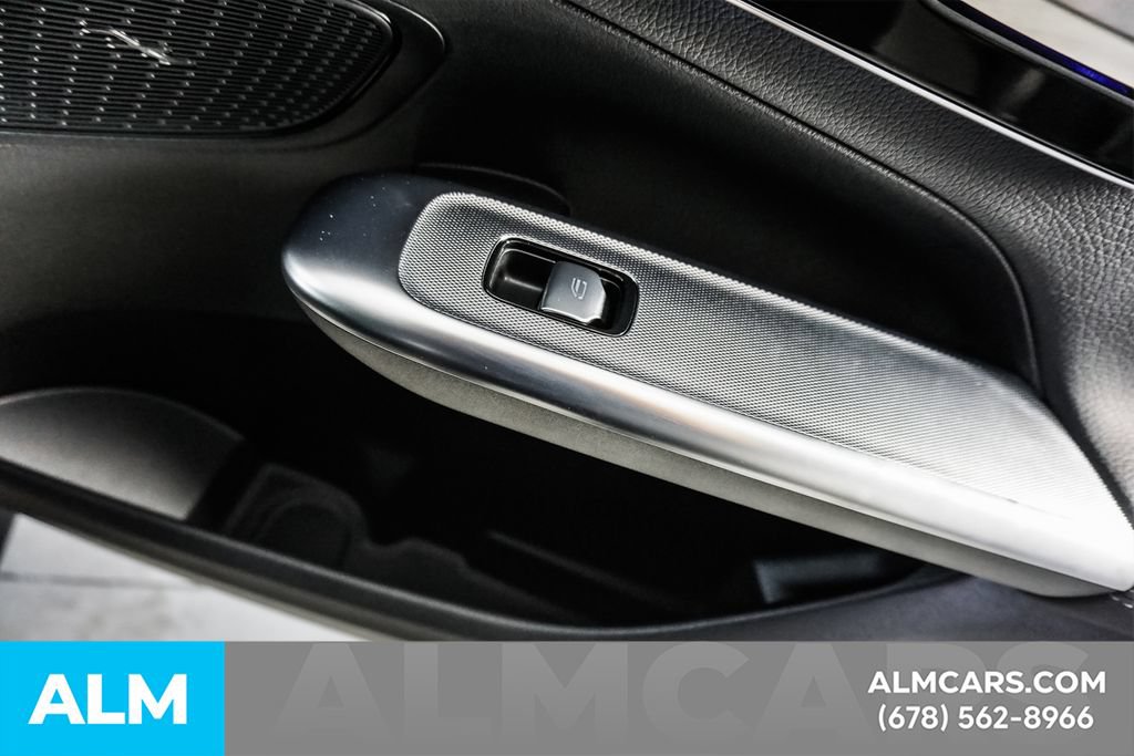 Used 2026 Mercedes-Benz GLC 350e 4MATIC image 43