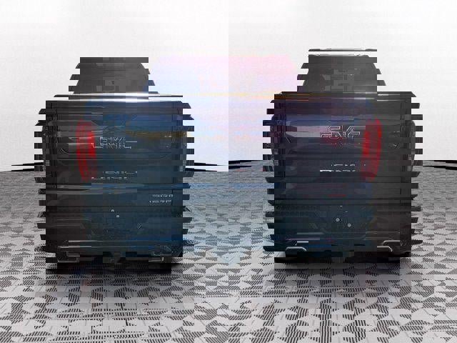 Used 2022 GMC Sierra 1500 Denali Ultimate image 4