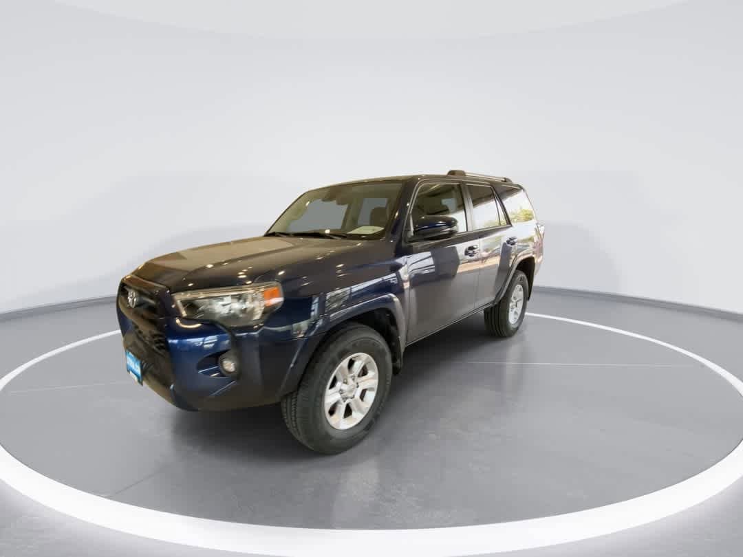 Used 2021 Toyota 4Runner SR5 Premium w/ Moonroof Package AWD/4WD image 4