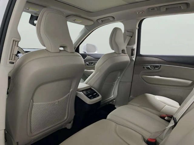 Used 2024 Volvo XC90 B6 Core AWD/4WD image 48