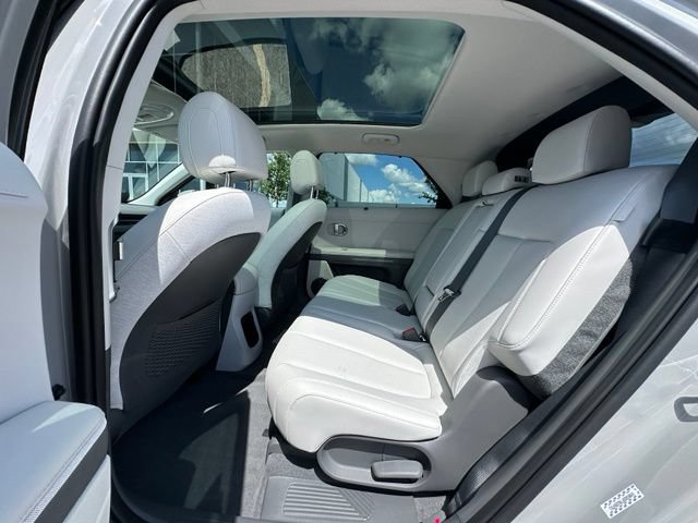 Used 2024 Hyundai Ioniq 5 Limited AWD/4WD image 16