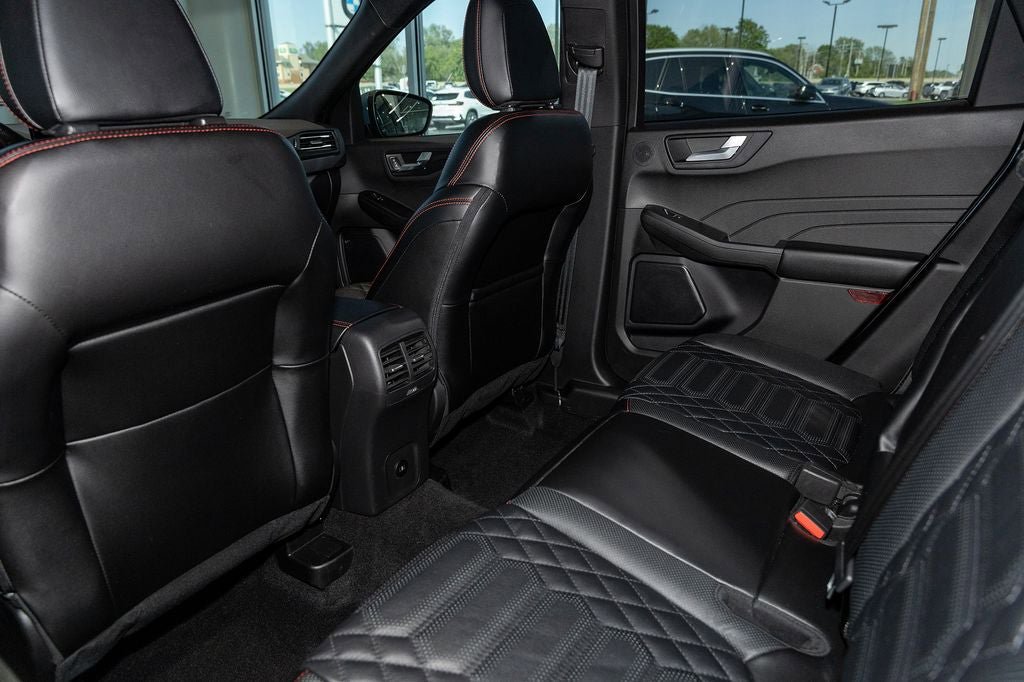 Used 2023 Ford Escape ST-Line Elite w/ Premium Technology Package AWD/4WD image 9