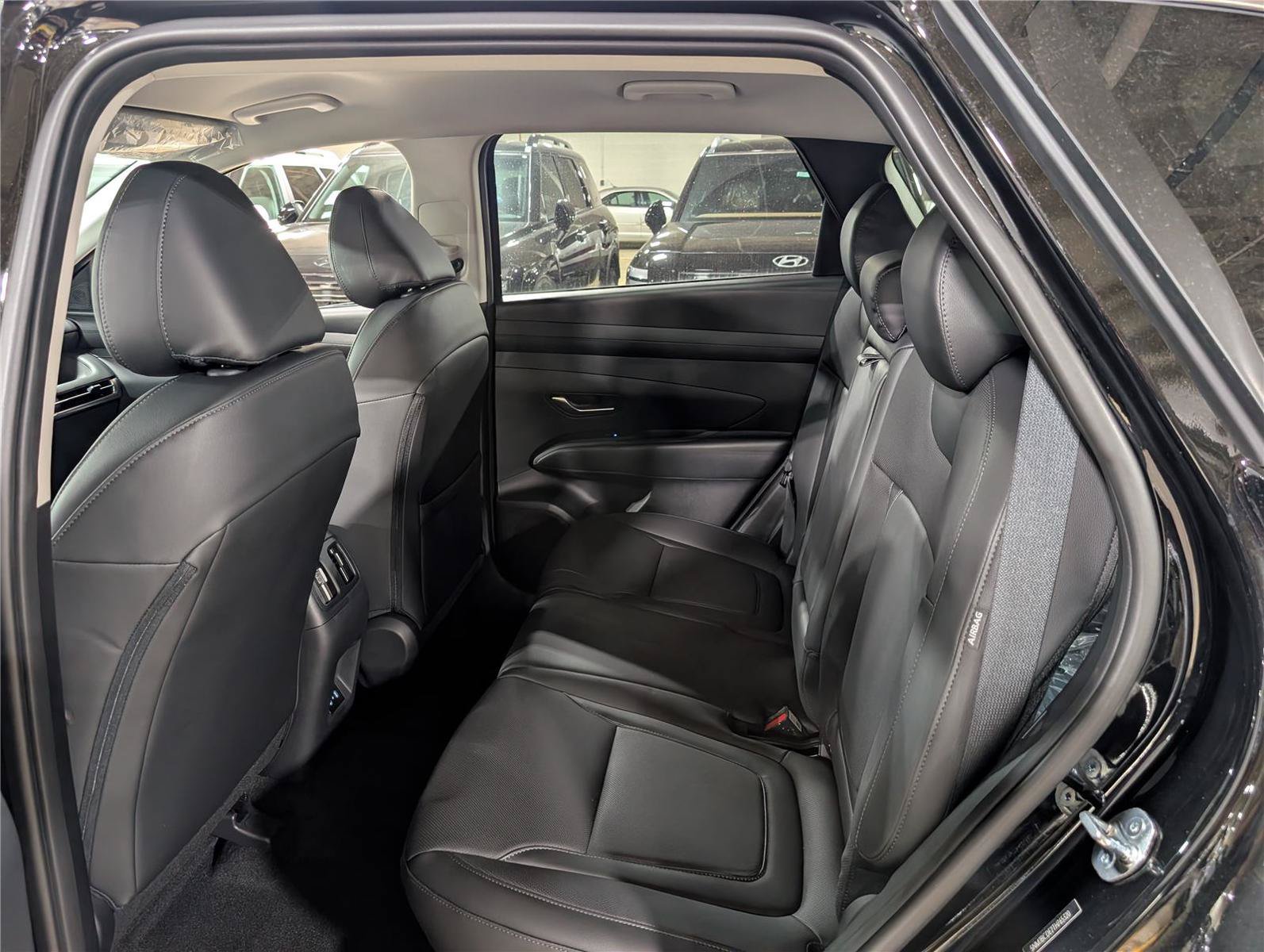 New 2026 Hyundai Tucson SEL Plus AWD/4WD image 13