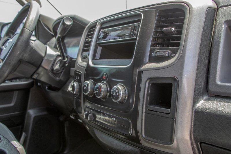 Used 2018 RAM 2500 Tradesman w/ Chrome Appearance Group AWD/4WD image 29
