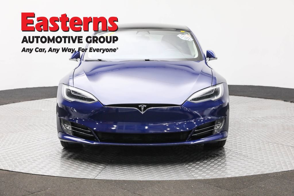 Used 2017 Tesla Model S 90D image 2