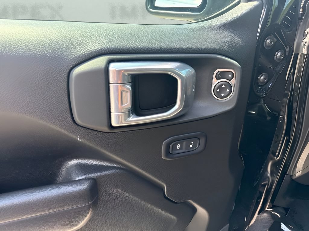 Used 2024 Jeep Gladiator Sport AWD/4WD image 17
