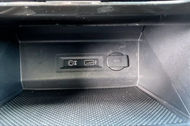 Used 2019 Volkswagen Atlas SEL AWD/4WD image 16