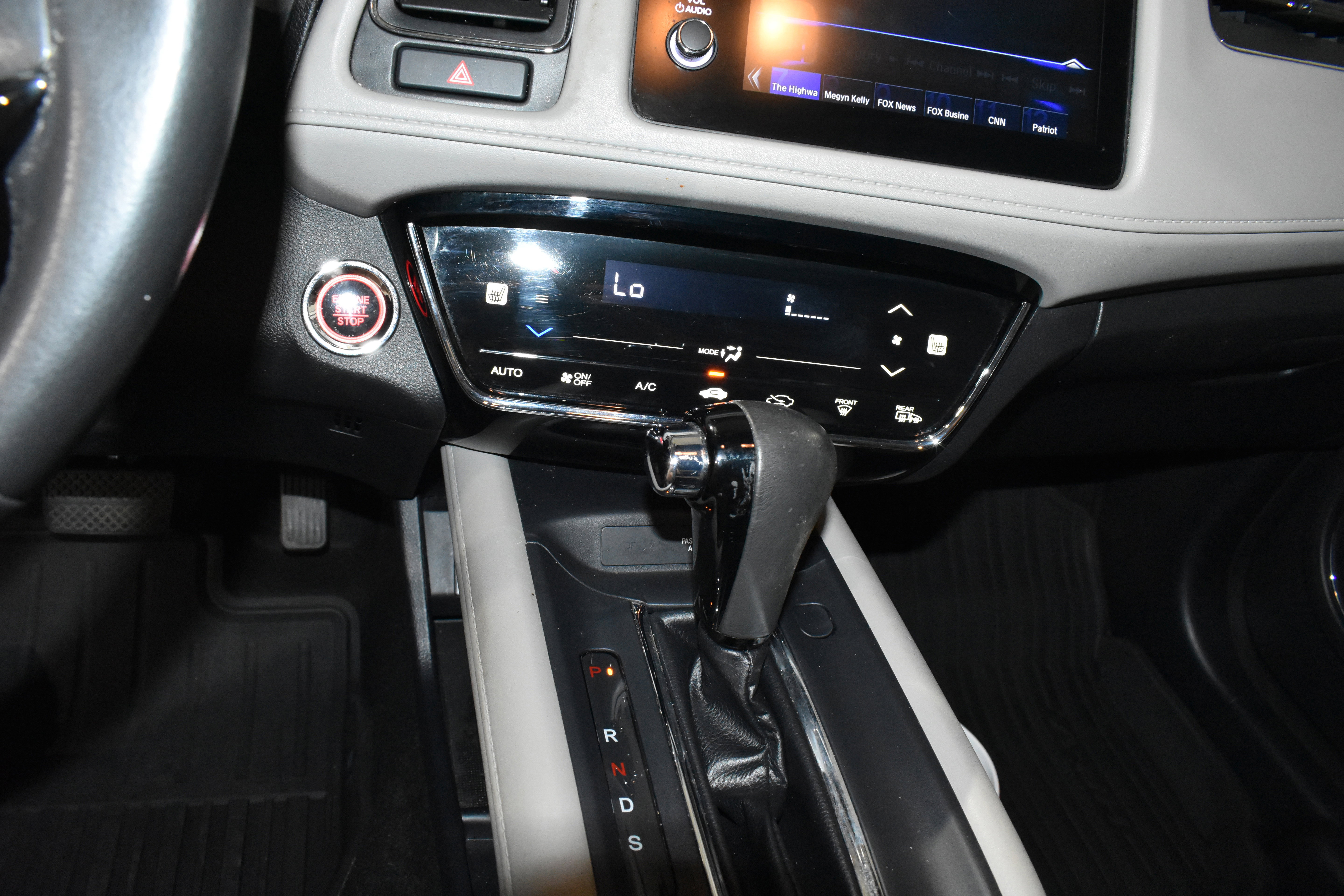 Used 2019 Honda HR-V Touring image 22