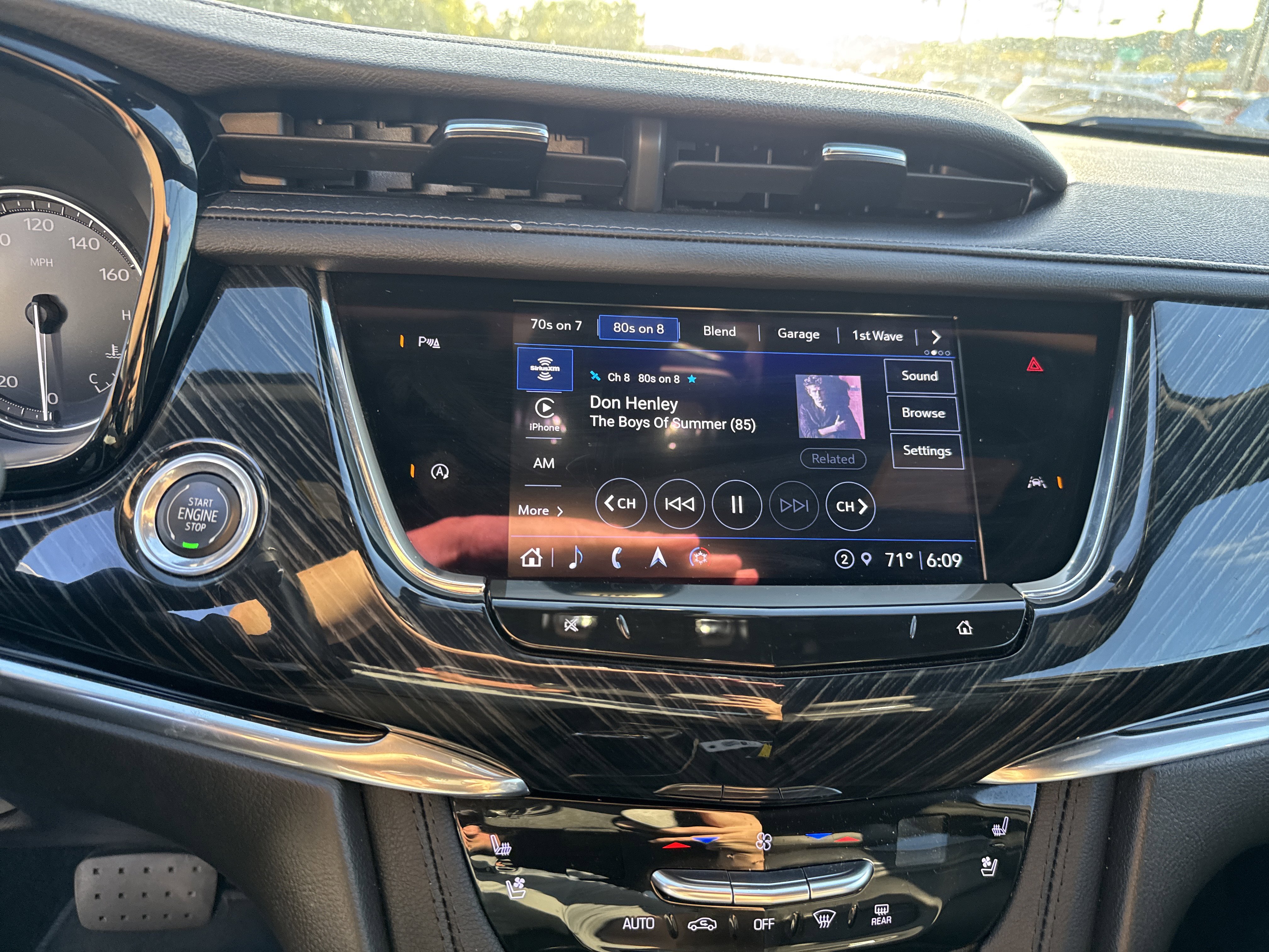 Used 2023 Cadillac XT6 Premium Luxury image 24