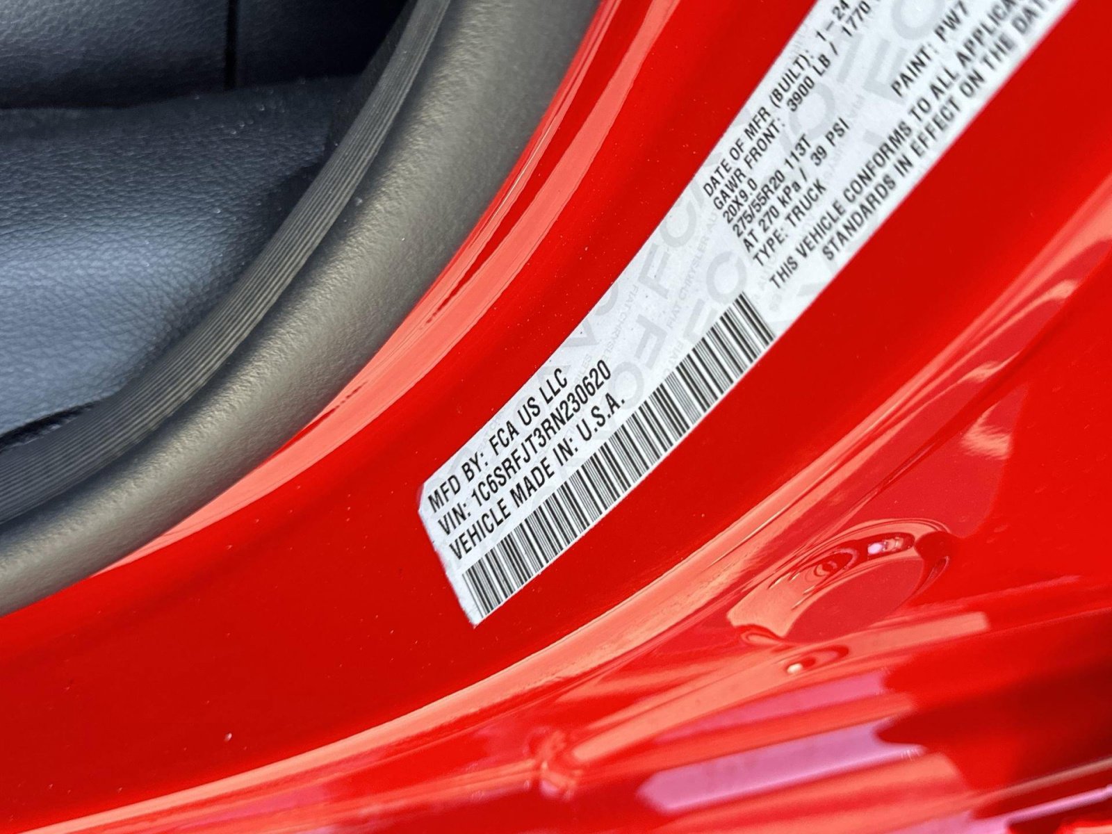 New 2024 RAM 1500 Laramie image 17