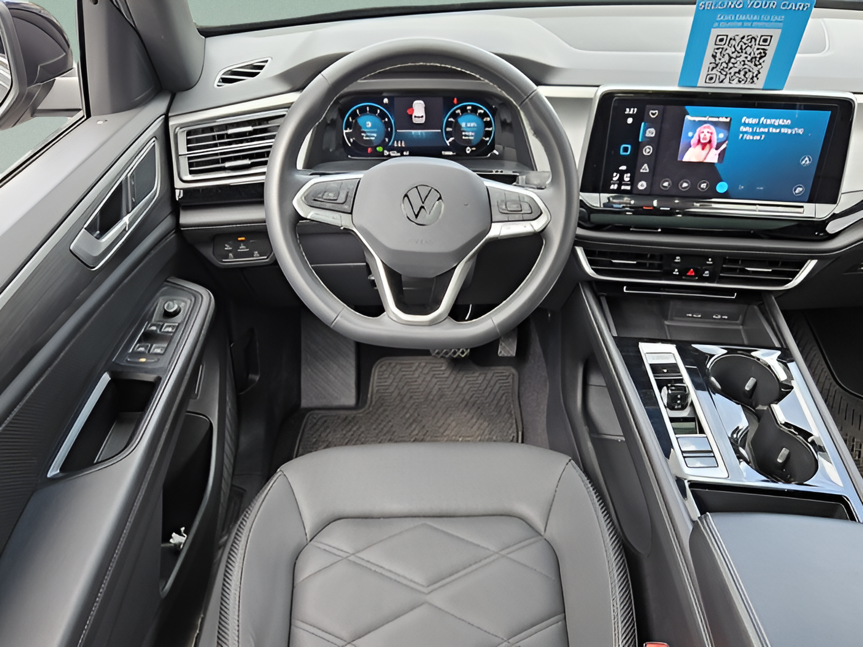 Used 2024 Volkswagen Atlas Cross Sport SE w/ Panoramic Sunroof Package FWD image 11