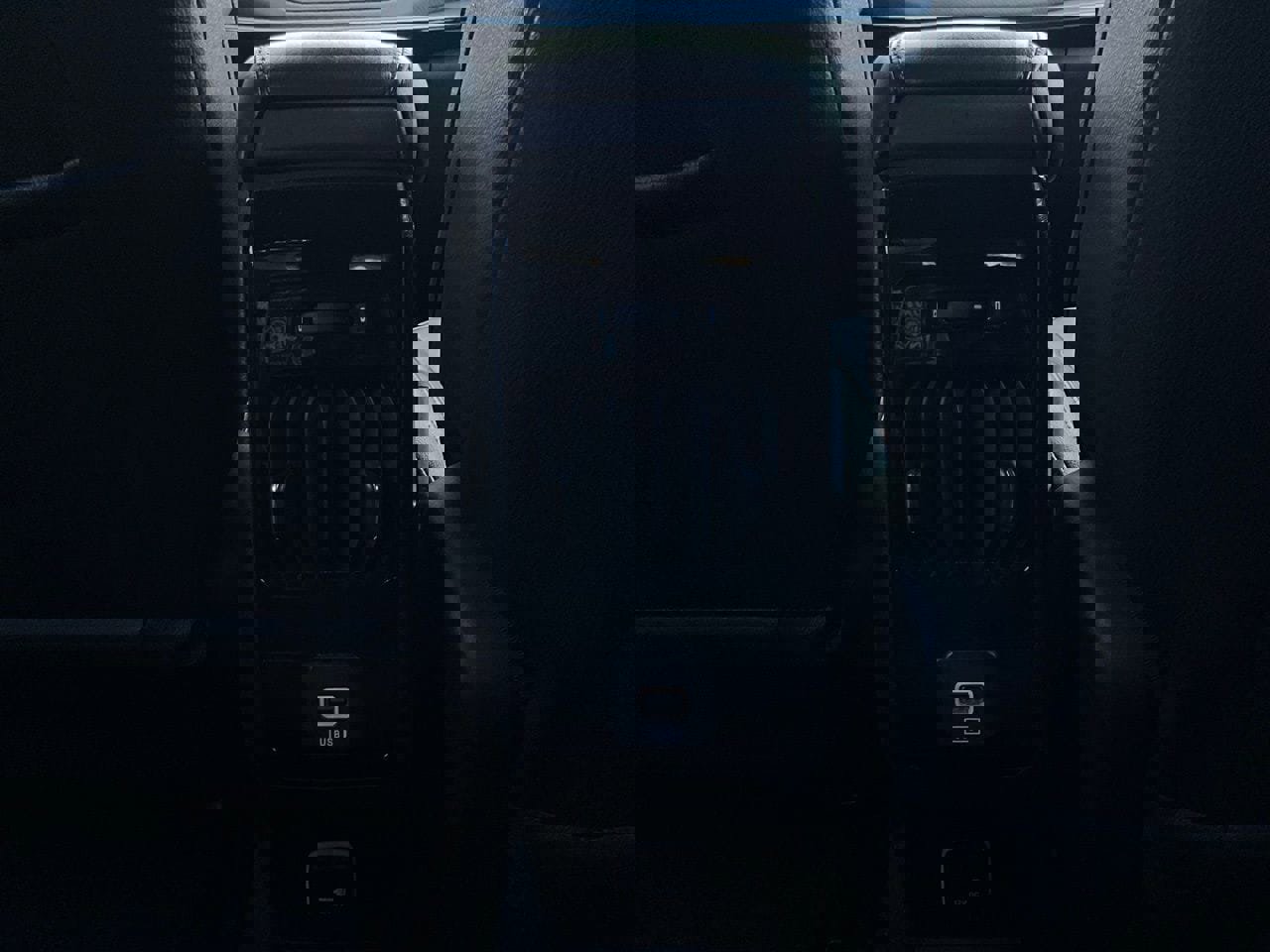 Used 2025 Jeep Compass Trailhawk image 12