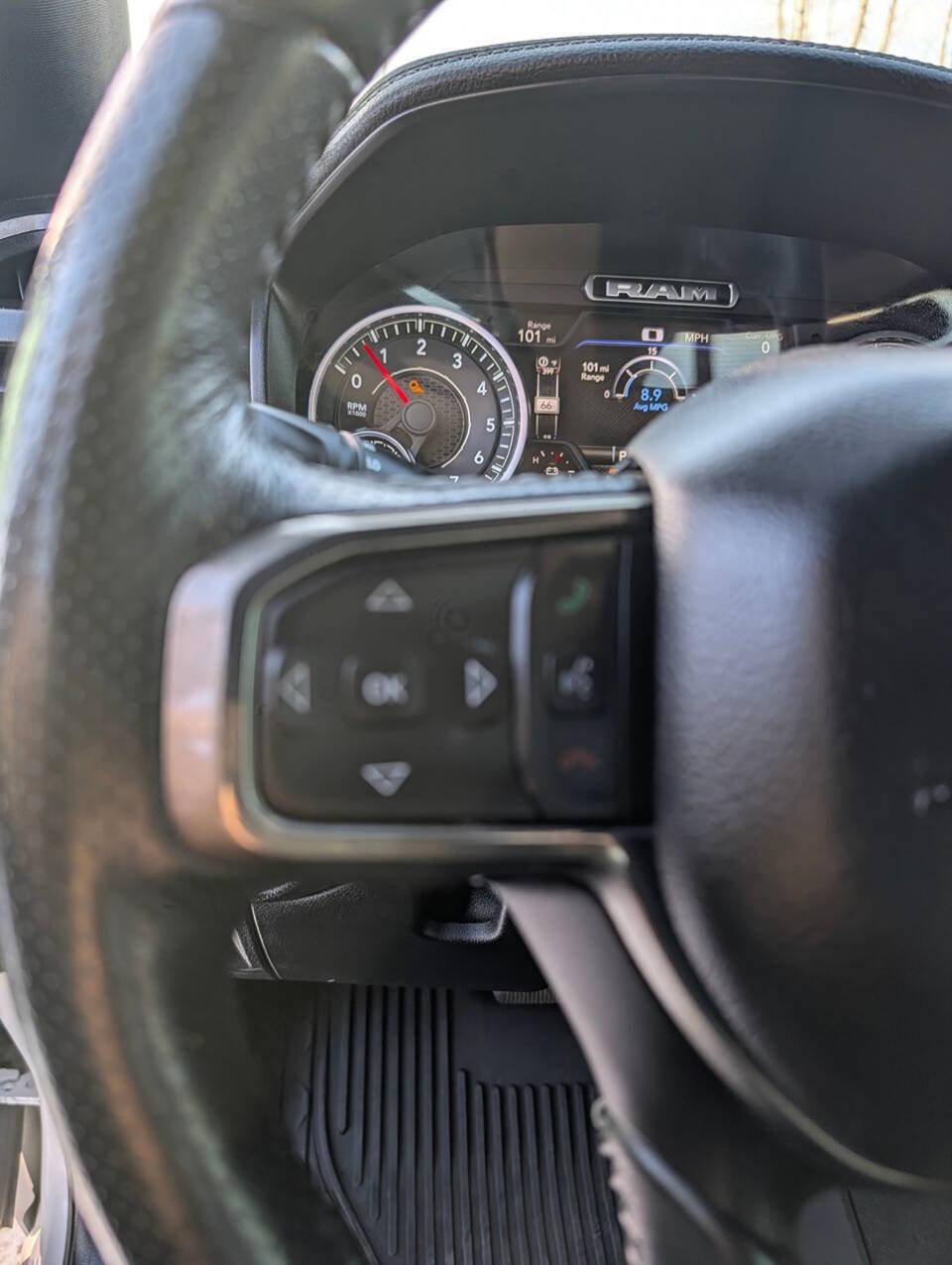 Used 2020 RAM 1500 Sport w/ Leather & Sound Group image 23