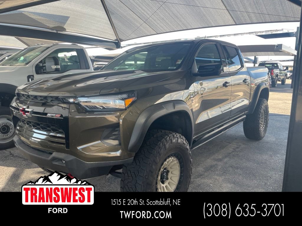 Used 2024 Chevrolet Colorado ZR2 w/ ZR2 Convenience Package III