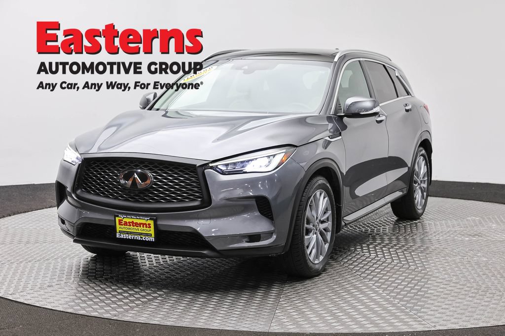 Used 2023 INFINITI QX50 Luxe AWD/4WD image 1
