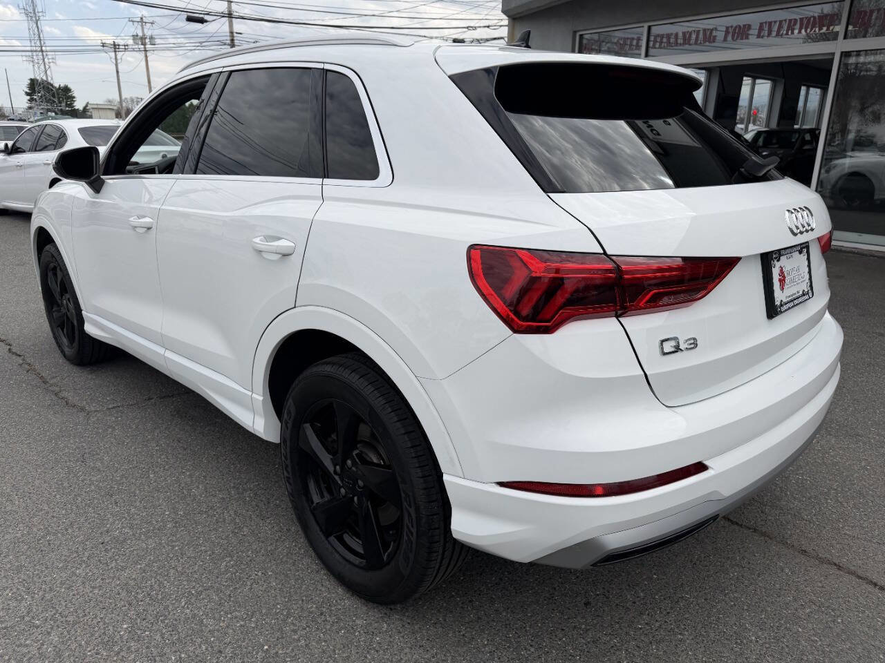 Used 2020 Audi Q3 2.0T Premium AWD/4WD image 5