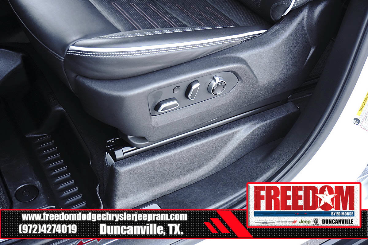 Used 2026 GMC Sierra 2500 AT4X AWD/4WD image 36