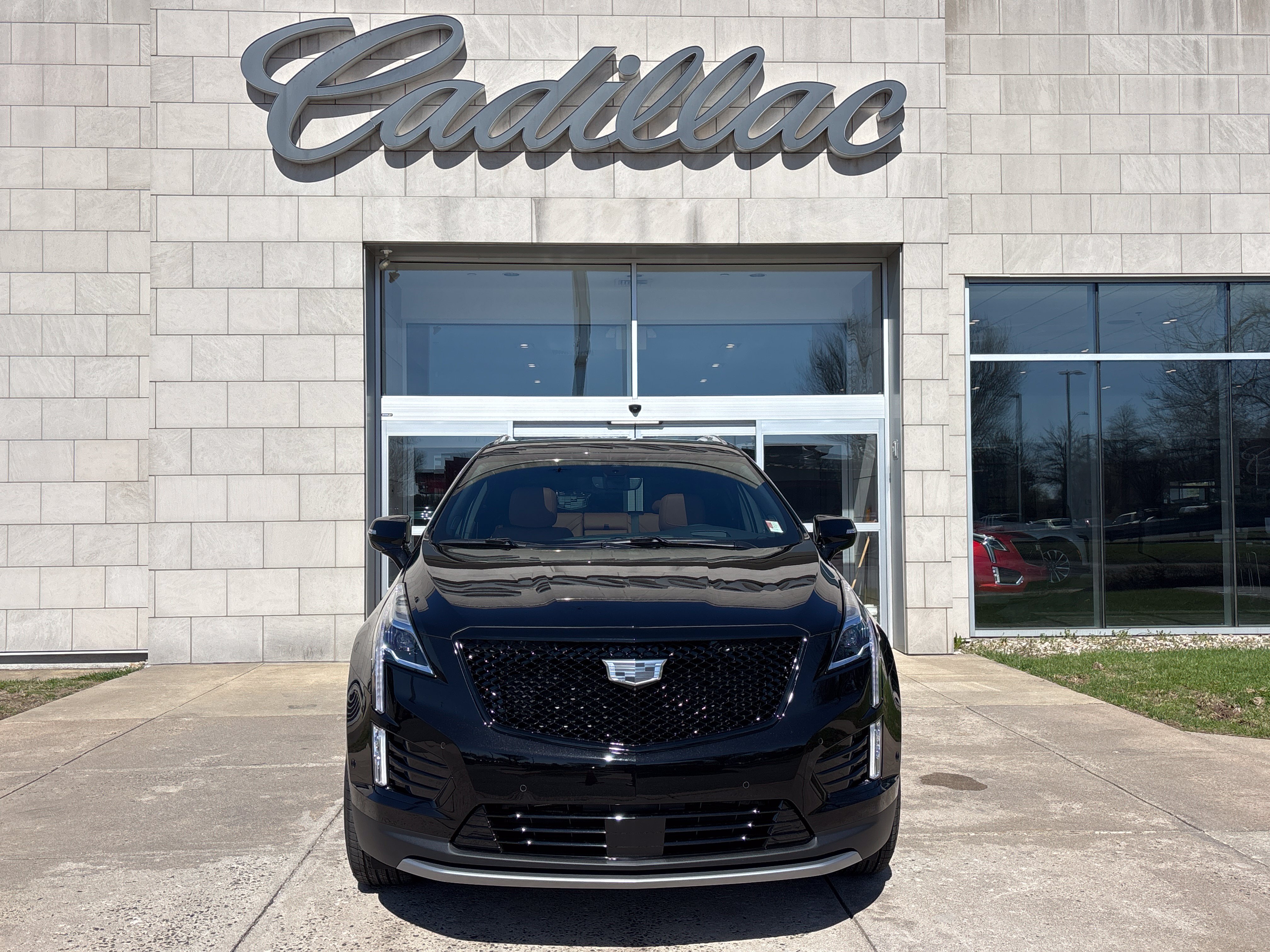 New 2026 Cadillac XT5 Premium Luxury w/ LPO, ONYX Package AWD/4WD image 13
