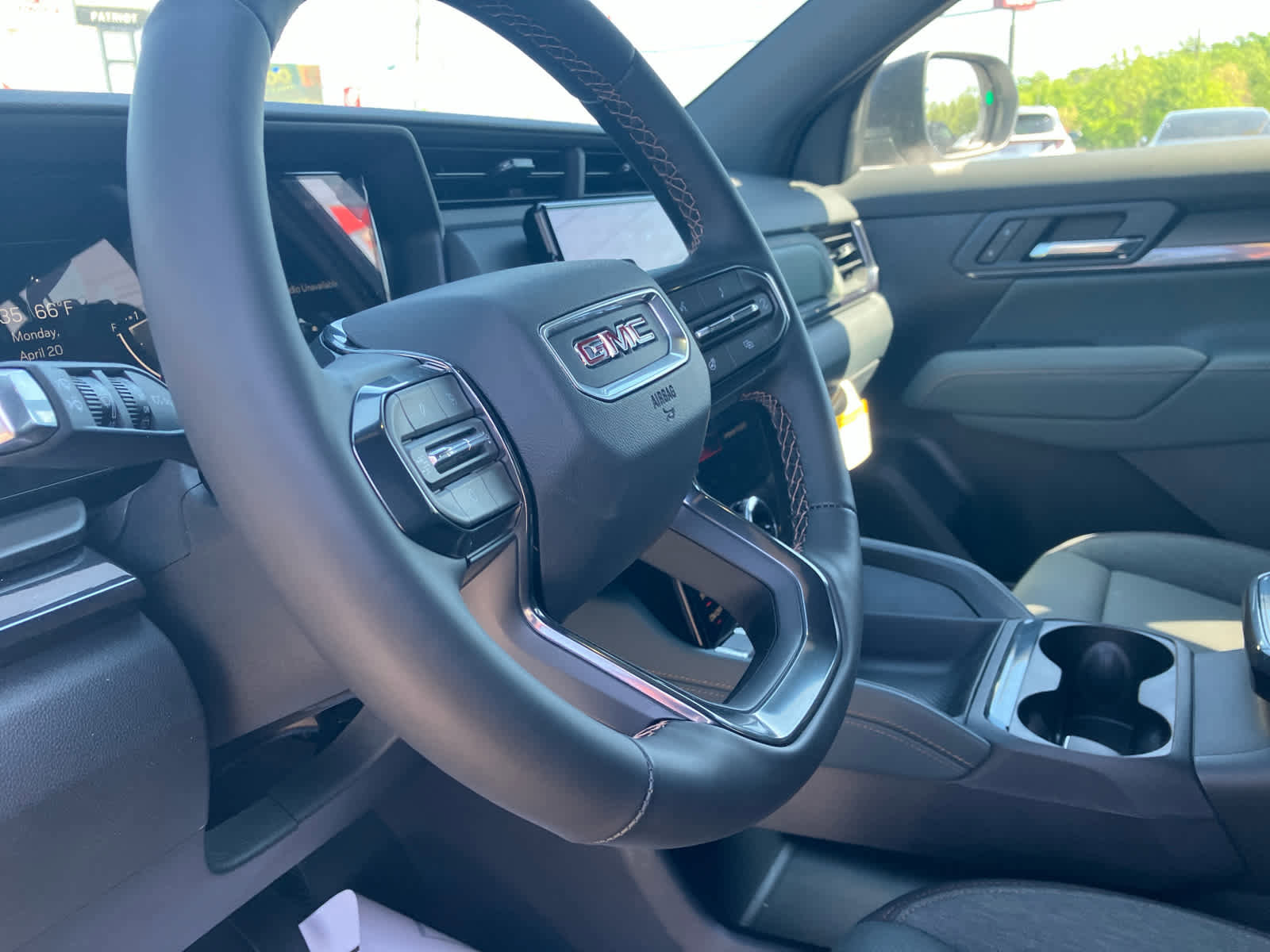 New 2026 GMC Terrain AT4 w/ Convenience Package III AWD/4WD image 9