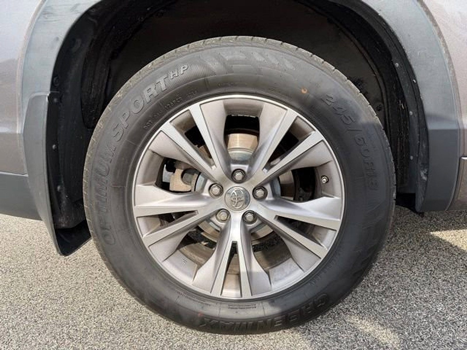 Used 2014 Toyota Highlander Plus image 24