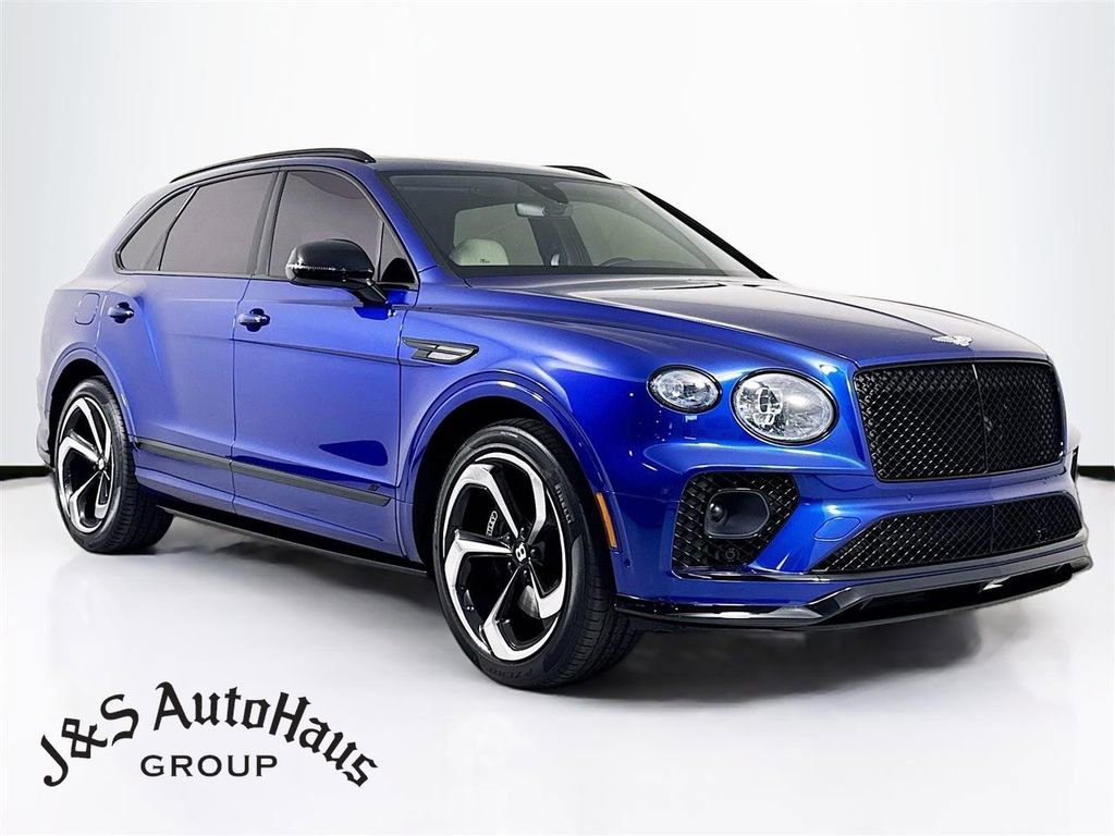 Used 2022 Bentley Bentayga AWD/4WD image 1