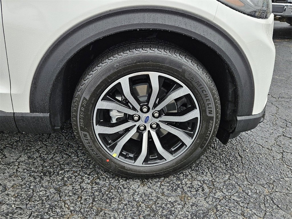 New 2026 Ford Explorer ST-Line w/ Premium Package image 16