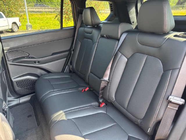 New 2026 Jeep Cherokee Limited AWD/4WD image 18